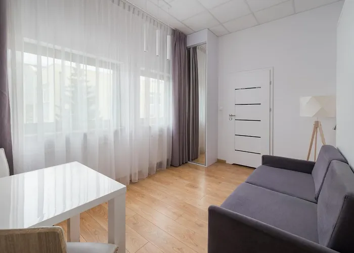 Jerozolimskie 223 By Bookinghost Varšava