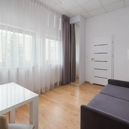 Jerozolimskie 223 By Bookinghost Warschau